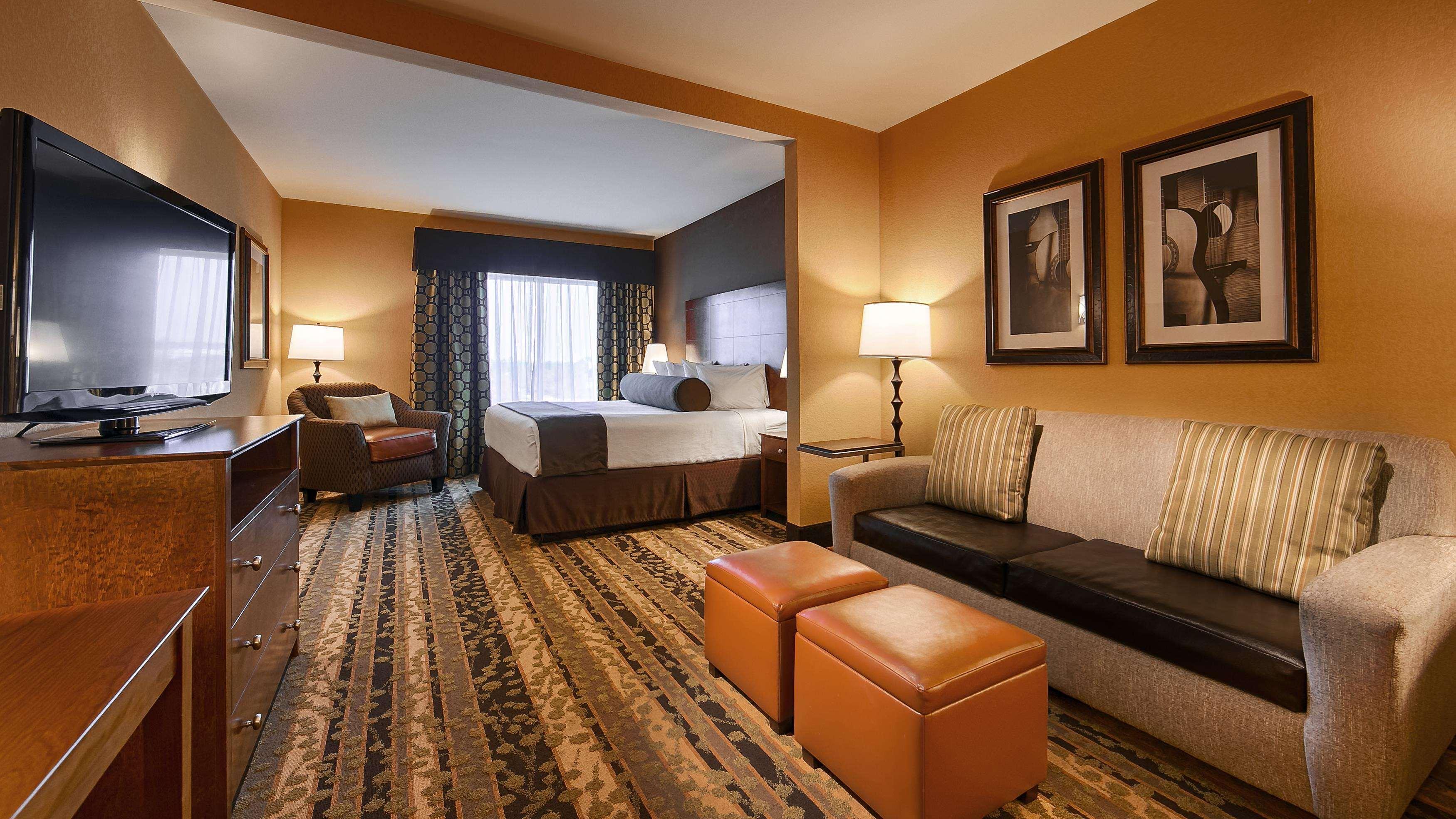 Best Western Plus Tupelo Inn&Suites Exterior foto