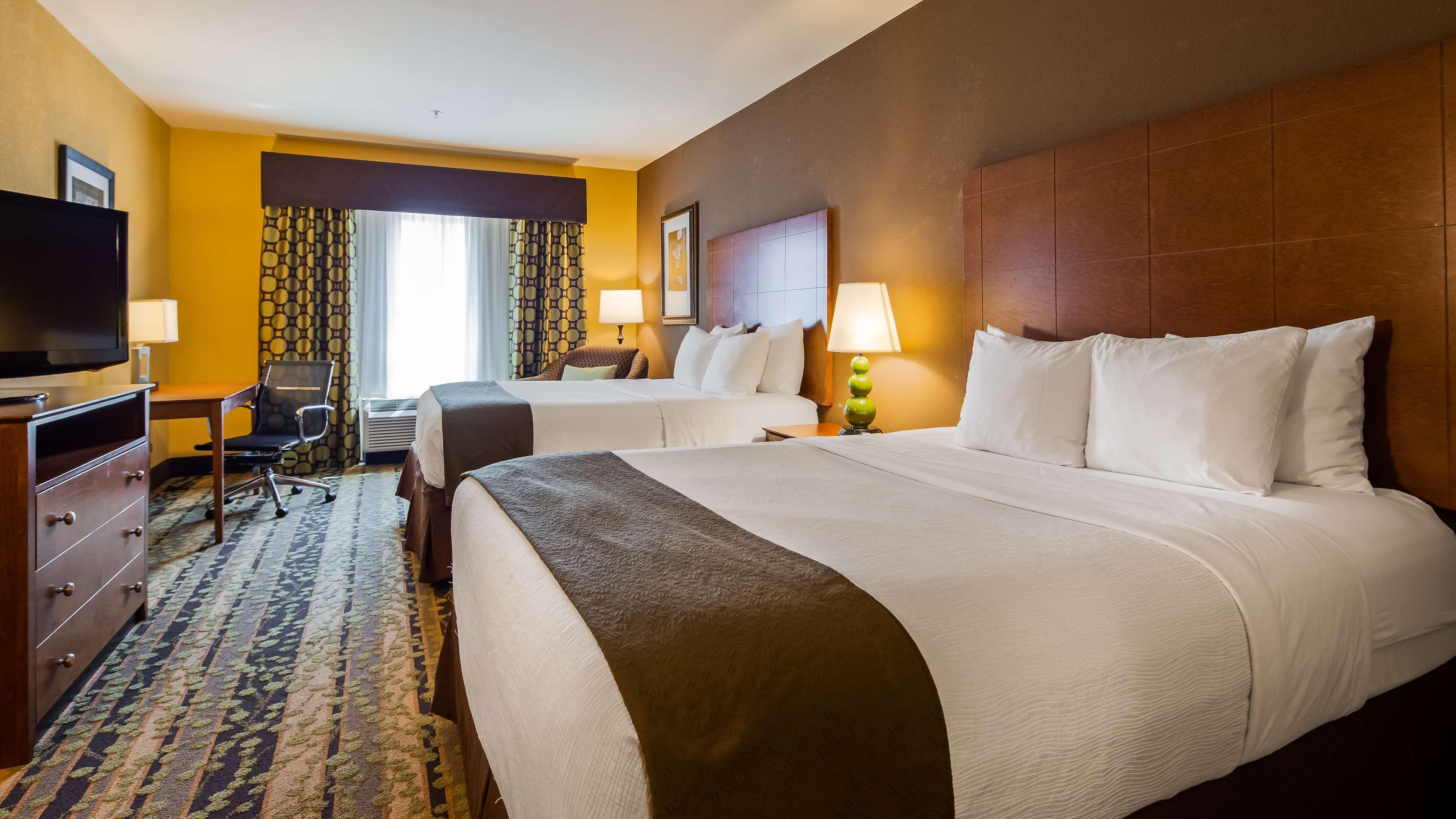 Best Western Plus Tupelo Inn&Suites Exterior foto